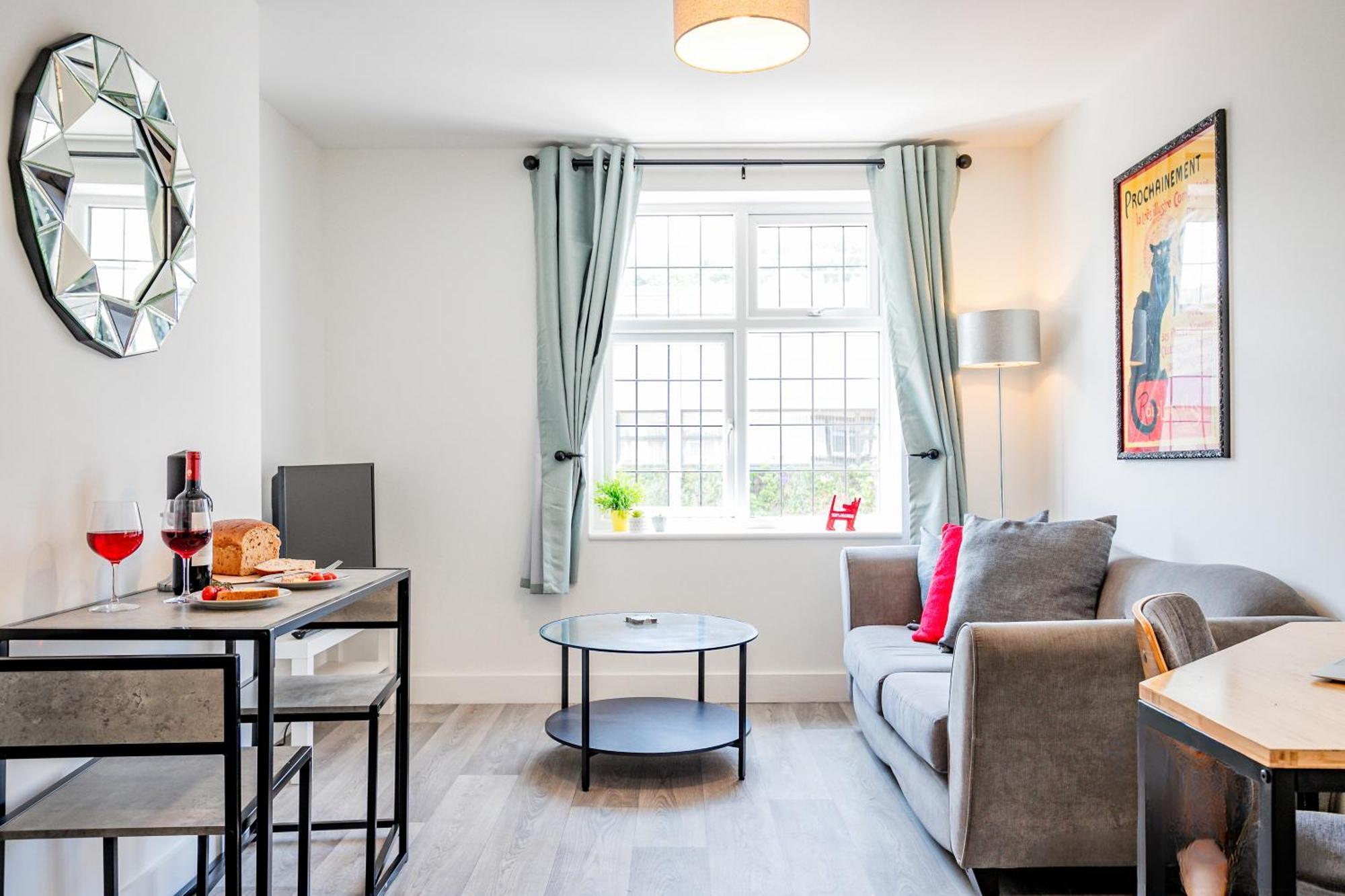 Host & Stay - Croydon Road Apartments Caterham Exterior photo