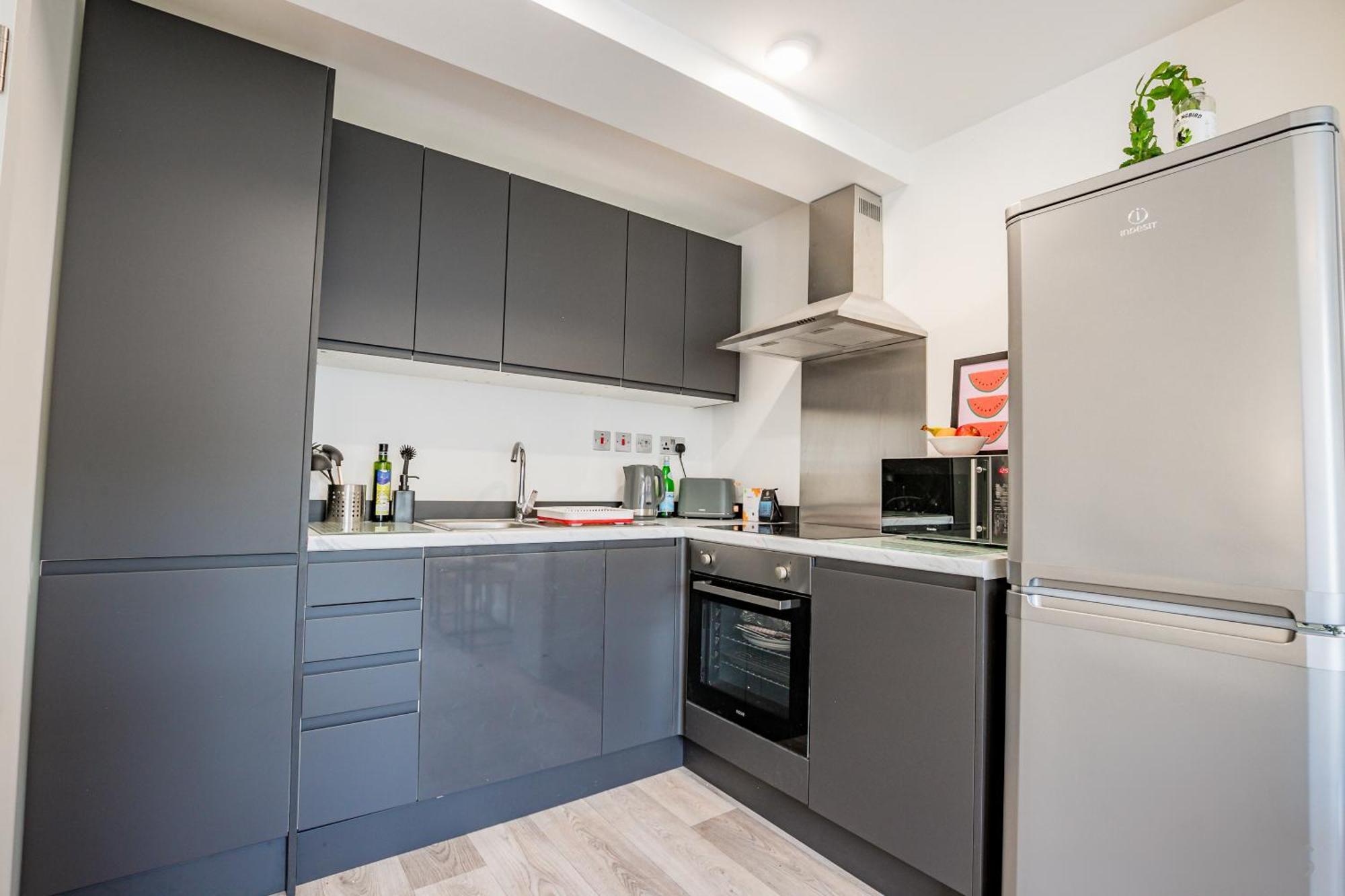 Host & Stay - Croydon Road Apartments Caterham Exterior photo